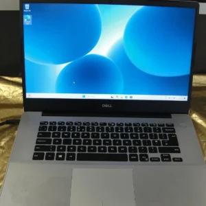 Dell Inspiron 15 5580 laptop with Intel Core i5, 8GB RAM, 256GB SSD, and Windows 11