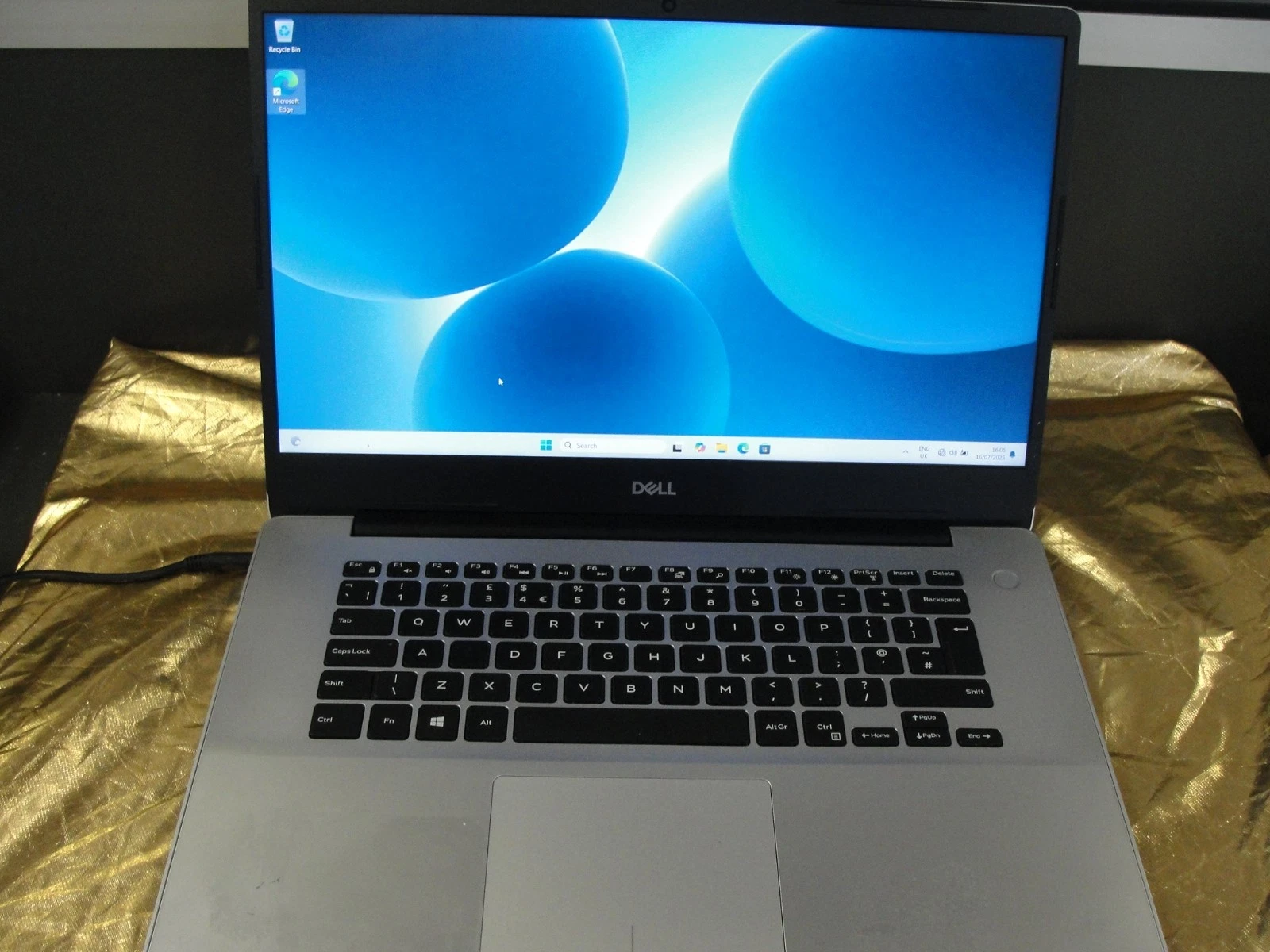 Dell Inspiron 15 5580 laptop with Intel Core i5, 8GB RAM, 256GB SSD, and Windows 11
