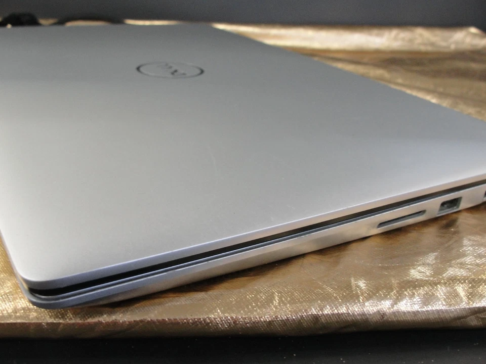 Dell Inspiron 15 5580 laptop with Intel Core i5, 8GB RAM, 256GB SSD, and Windows 11