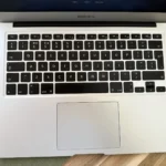 Apple MacBook Air 13.3” A1466 (2015) – Core i5 – 8GB RAM – 128GB SSD