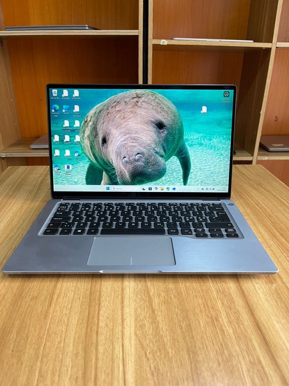 Dell Latitude 7400 touchscreen laptop with 16GB RAM and 256GB SSD