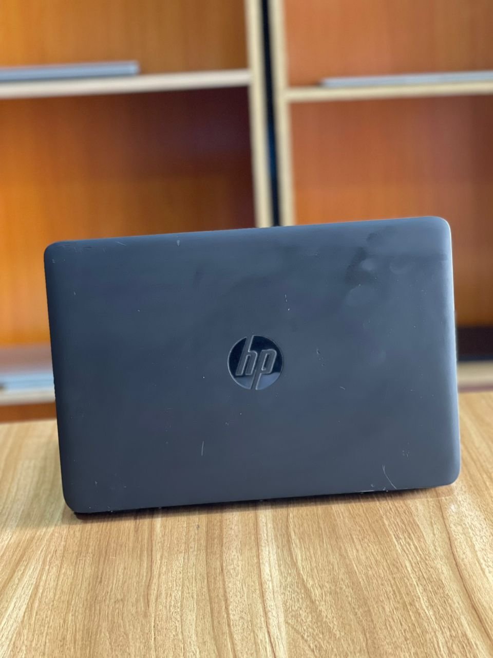 HP EliteBook 820 G1 Core i5 laptop with 8GB RAM and 256GB SSD