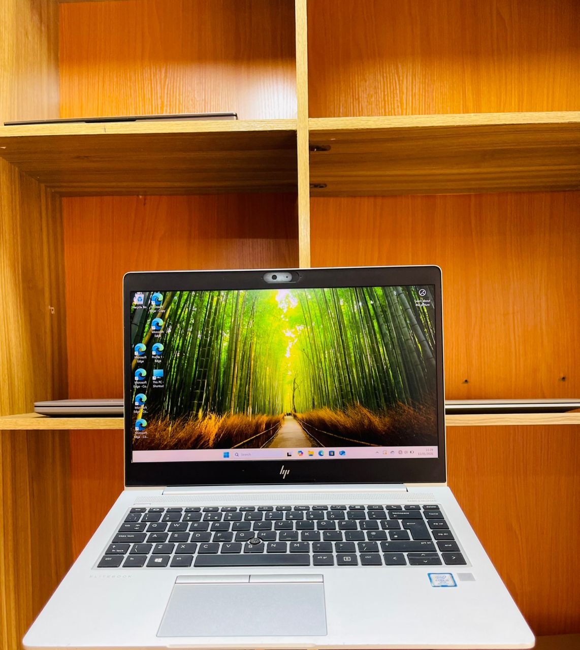 HP EliteBook 840 G6 Core i5 laptop with 16GB RAM and 512GB NVMe SSD