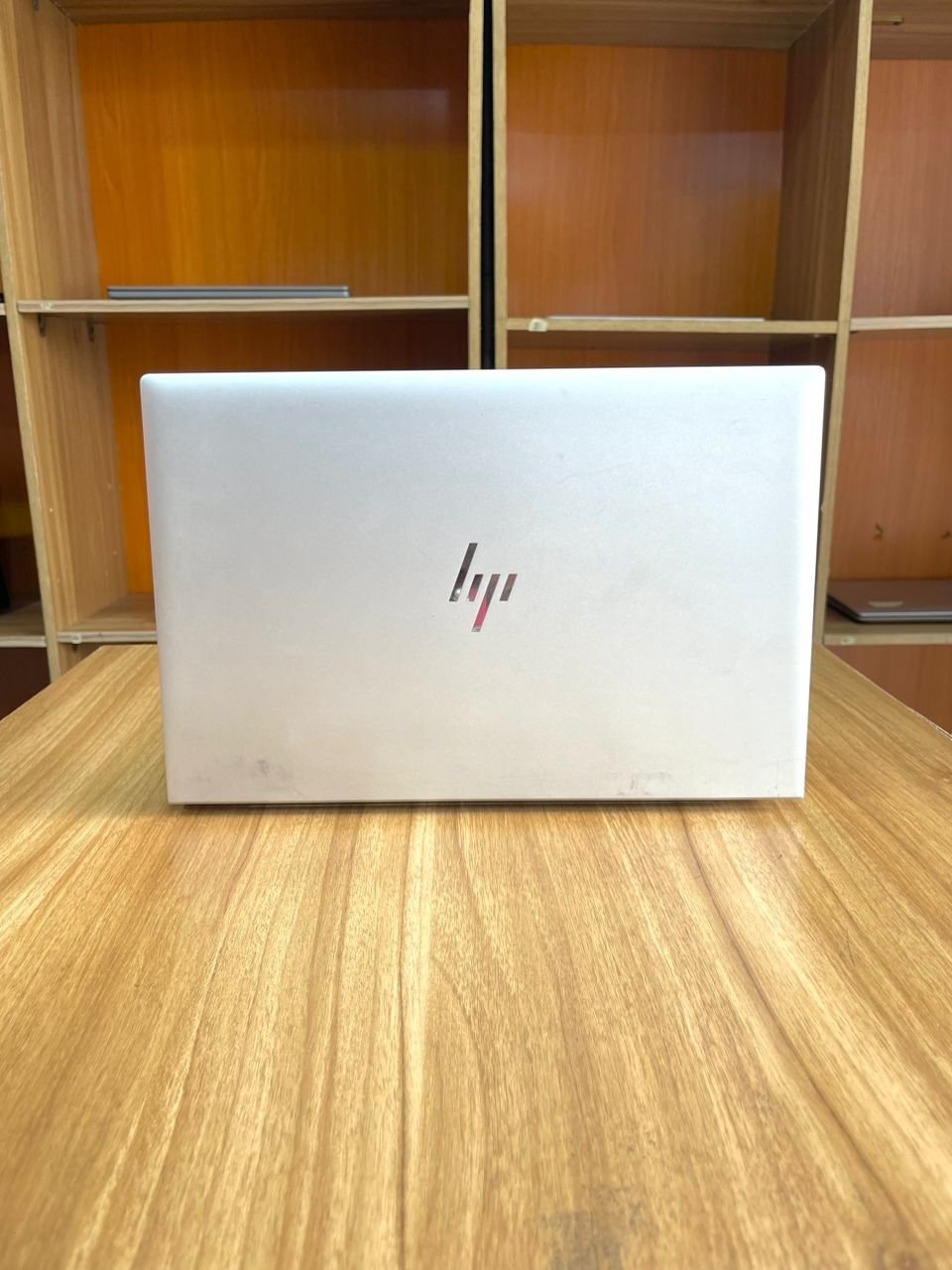 HP EliteBook 845 G7 touchscreen laptop with 16GB RAM and 256GB NVMe SSD