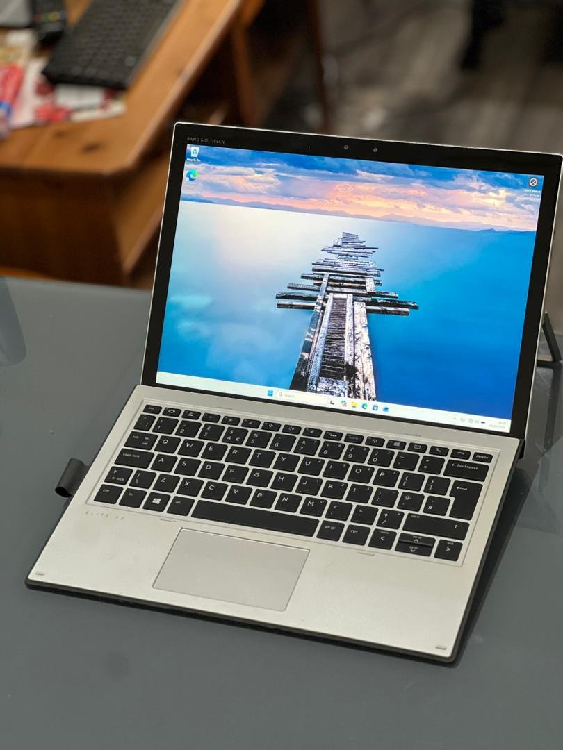 HP EliteBook x2 G4 Core i5 8GB RAM 256GB NVMe SSD Windows 11 from BmariaTECH
