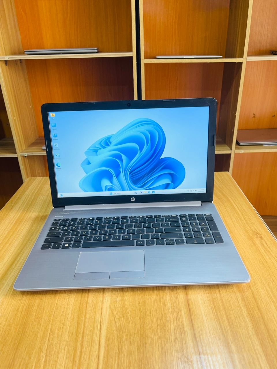 HP Notebook 255 G7 Core i5 laptop with 8GB RAM and 256GB SSD