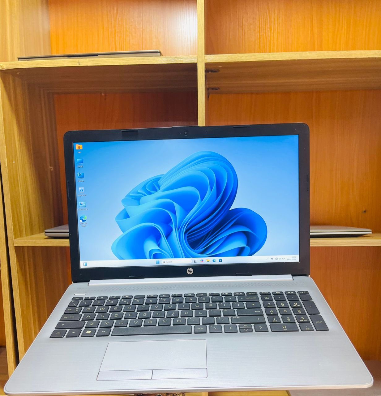 HP Notebook 255 G7 Core i5 laptop with 8GB RAM and 256GB SSD