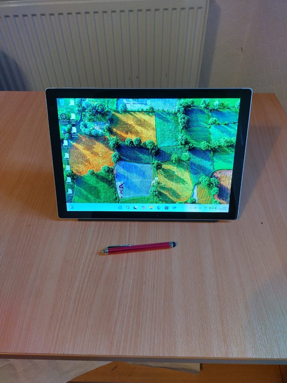 Microsoft Surface Pro Core i5 8GB RAM 256GB NVMe SSD Windows 11 from BmariaTECH