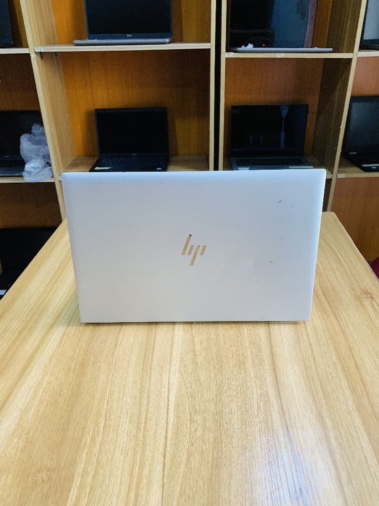 HP EliteBook 840 G7 laptop with Intel Core i5 10th Gen processor, 8GB RAM, and 256GB NVMe SSD