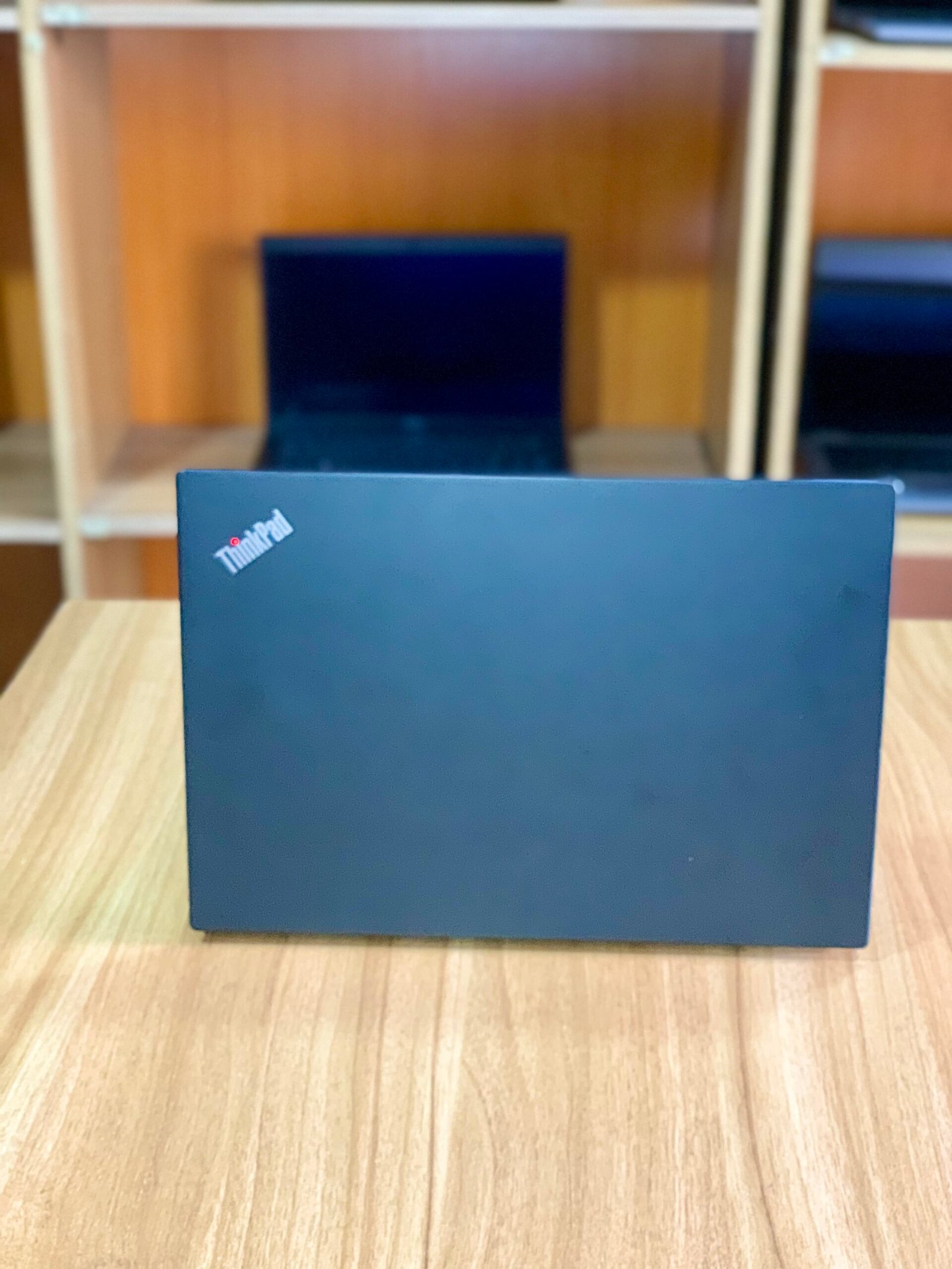 Lenovo ThinkPad 20NMS0C800 with AMD Ryzen 5 Pro, 16GB RAM, 256GB SSD, and touchscreen