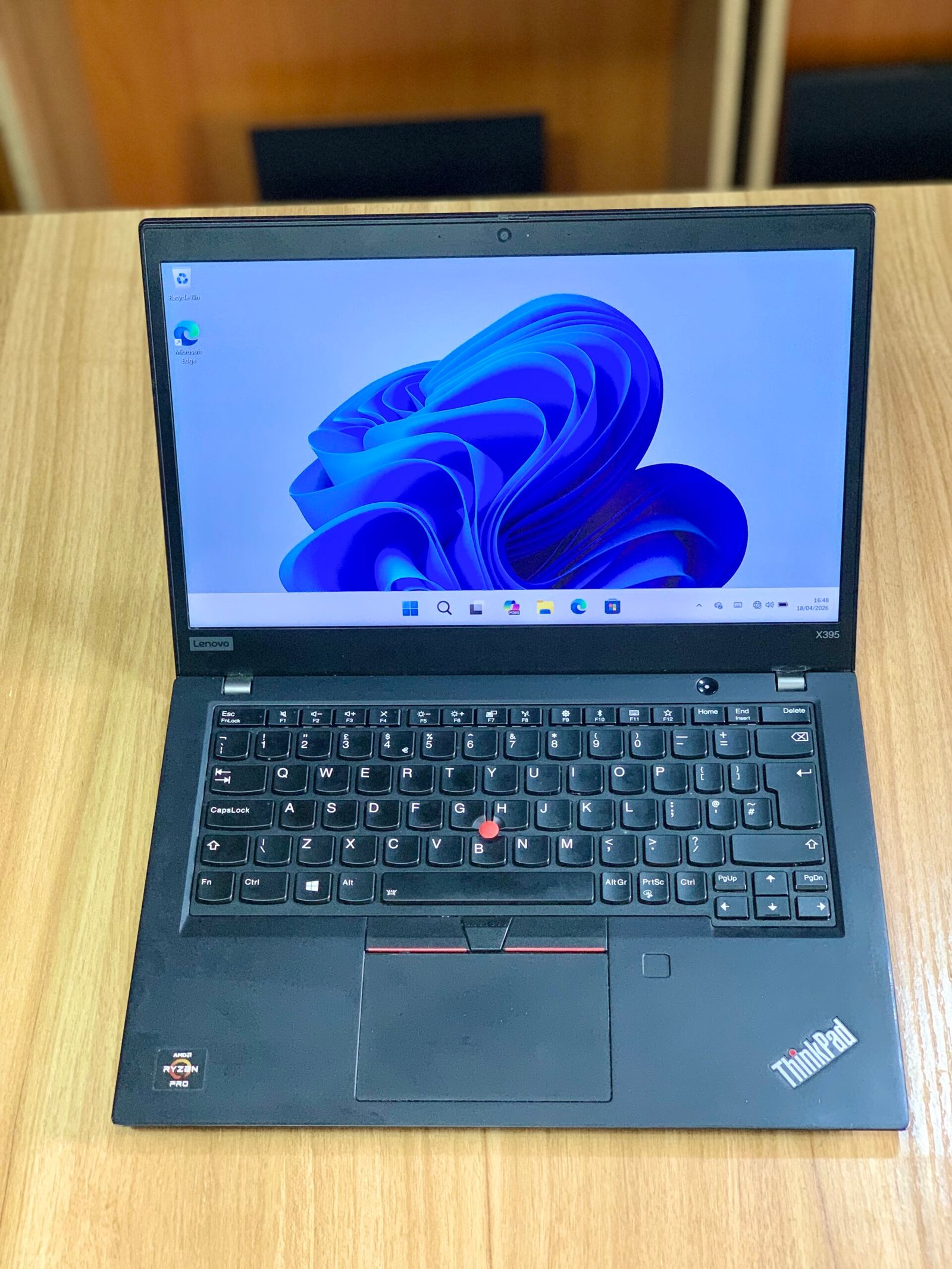 Lenovo ThinkPad 20NMS0C800 with AMD Ryzen 5 Pro, 16GB RAM, 256GB SSD, and touchscreen