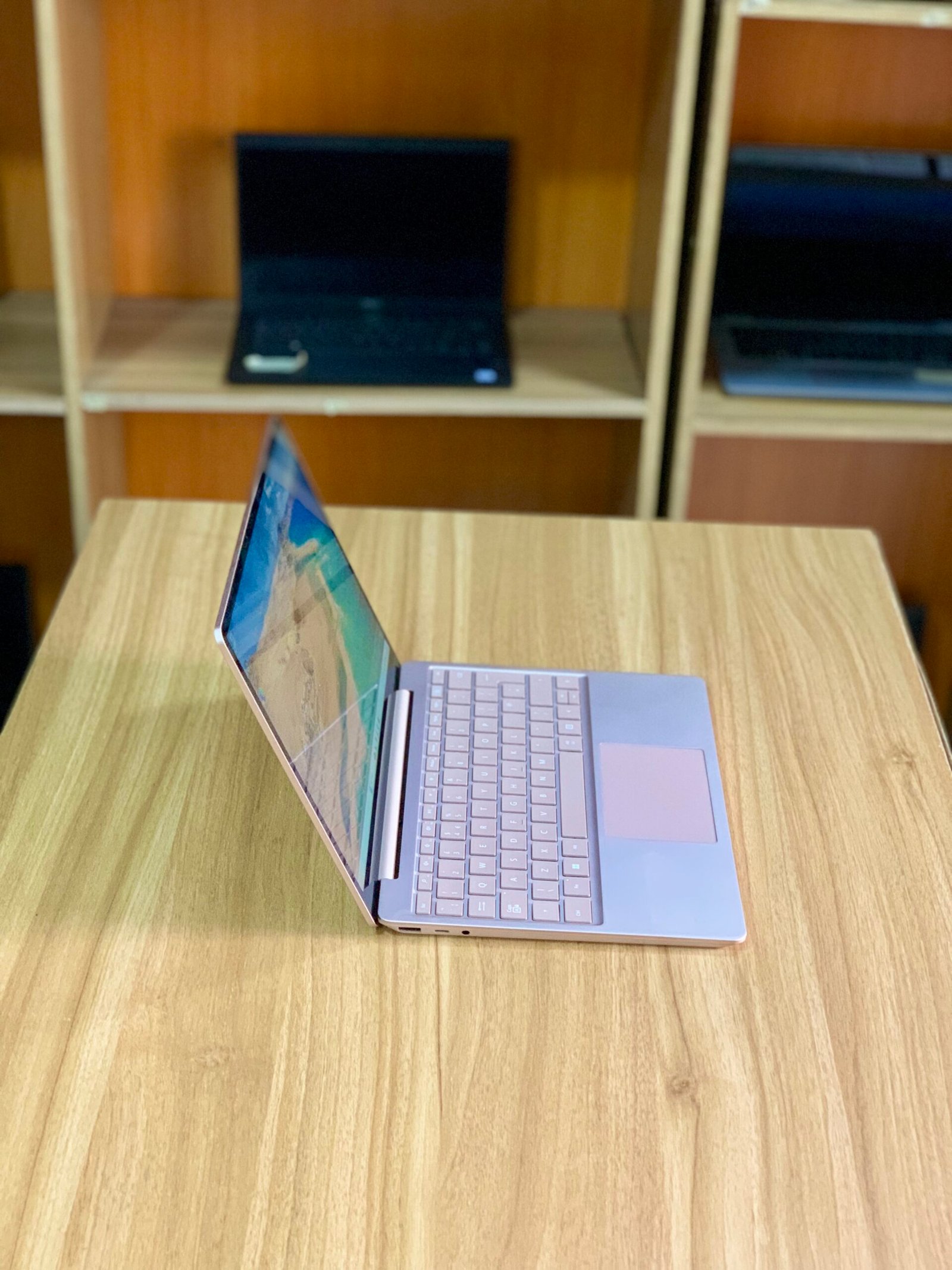 The Microsoft Surface Laptop Go 2 is a stylish, lightweight, and high-performance laptop designed for students, professionals, entrepreneurs, and everyday users who need a portable device without compromising on performance. Powered by an Intel Core i5 11th Generation processor, 8GB RAM, and a 256GB SSD, this laptop delivers fast performance, smooth multitasking, and excellent responsiveness for work, study, and entertainment. Featuring a vibrant 12.4-inch PixelSense touchscreen display, the Surface Laptop Go 2 provides an intuitive and interactive user experience. Its ultra-lightweight design makes it easy to carry anywhere, while the premium build quality and long-lasting battery life make it an excellent companion for users who are always on the move. With Windows 11 pre-installed, the Microsoft Surface Laptop Go 2 offers enhanced productivity, modern security features, and seamless integration with Microsoft applications. Fully tested and in excellent working condition, this premium UK used laptop delivers exceptional value and performance from BmariaTECH. 🔑 Key Features Model: Microsoft Surface Laptop Go 2 Processor: Intel Core i5 11th Generation Memory: 8GB RAM Storage: 256GB SSD Display: 12.4-Inch PixelSense Touchscreen Display Operating System: Windows 11 Design: Ultra-Slim and Lightweight Build: Premium Aluminium Finish Connectivity: WiFi, Bluetooth, USB-C, USB-A, Surface Connect Port Condition: Fully Tested, Good Working Condition