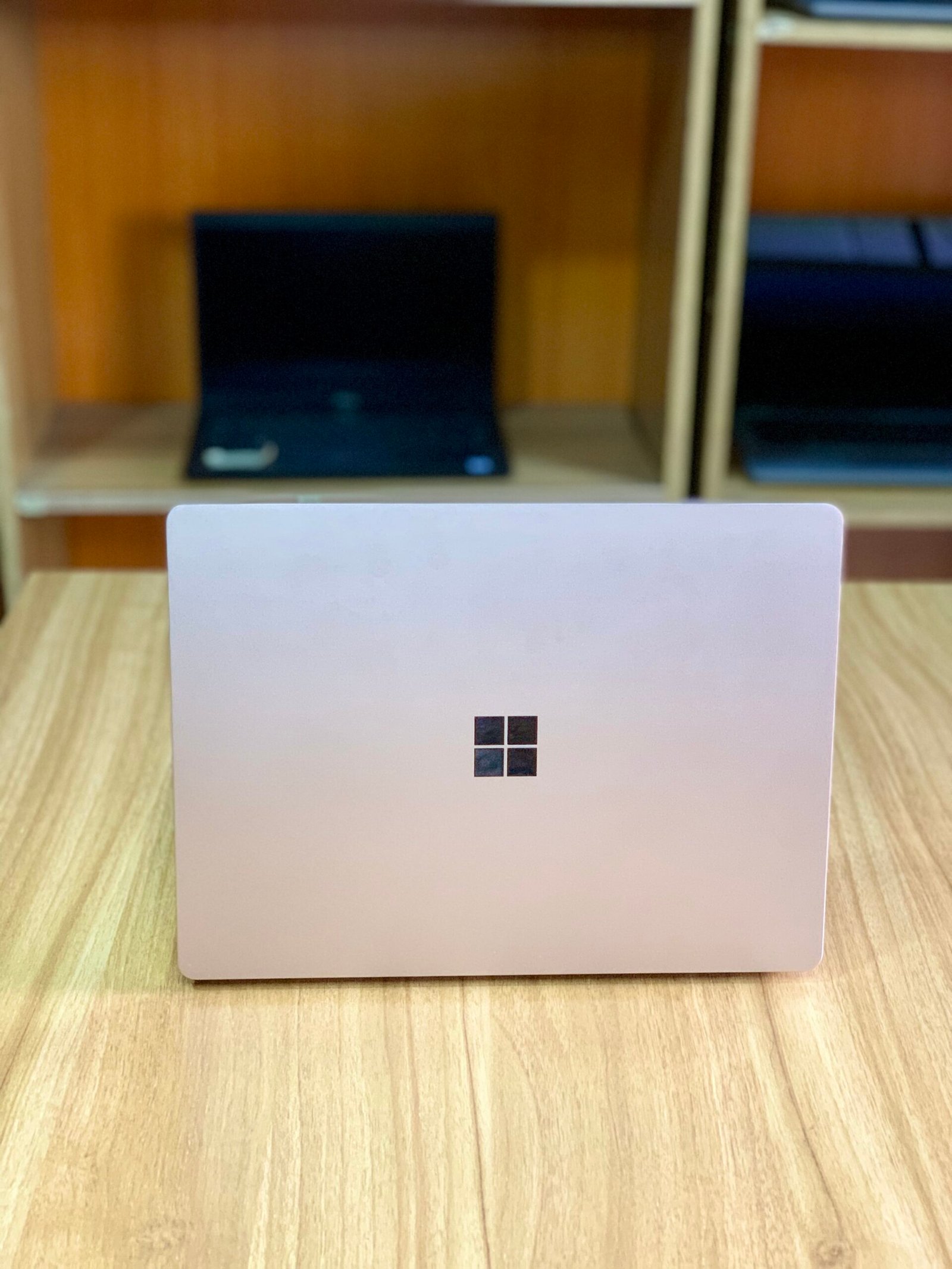 The Microsoft Surface Laptop Go 2 is a stylish, lightweight, and high-performance laptop designed for students, professionals, entrepreneurs, and everyday users who need a portable device without compromising on performance. Powered by an Intel Core i5 11th Generation processor, 8GB RAM, and a 256GB SSD, this laptop delivers fast performance, smooth multitasking, and excellent responsiveness for work, study, and entertainment. Featuring a vibrant 12.4-inch PixelSense touchscreen display, the Surface Laptop Go 2 provides an intuitive and interactive user experience. Its ultra-lightweight design makes it easy to carry anywhere, while the premium build quality and long-lasting battery life make it an excellent companion for users who are always on the move. With Windows 11 pre-installed, the Microsoft Surface Laptop Go 2 offers enhanced productivity, modern security features, and seamless integration with Microsoft applications. Fully tested and in excellent working condition, this premium UK used laptop delivers exceptional value and performance from BmariaTECH. 🔑 Key Features Model: Microsoft Surface Laptop Go 2 Processor: Intel Core i5 11th Generation Memory: 8GB RAM Storage: 256GB SSD Display: 12.4-Inch PixelSense Touchscreen Display Operating System: Windows 11 Design: Ultra-Slim and Lightweight Build: Premium Aluminium Finish Connectivity: WiFi, Bluetooth, USB-C, USB-A, Surface Connect Port Condition: Fully Tested, Good Working Condition