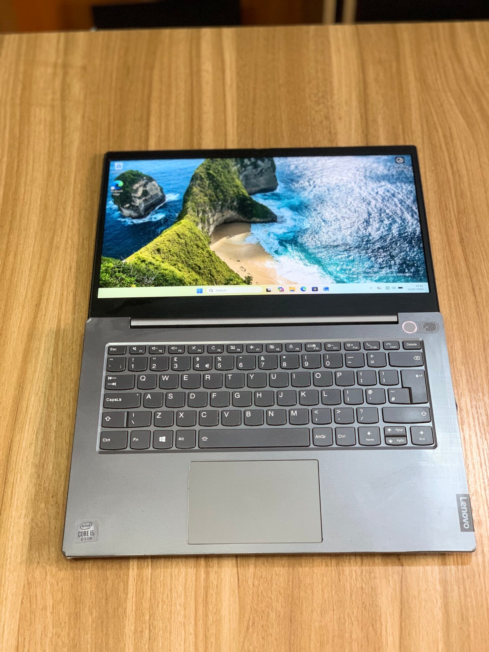 Lenovo ThinkPad 20RV laptop with Intel Core i5 10th Gen processor, 8GB RAM, and 256GB SSD